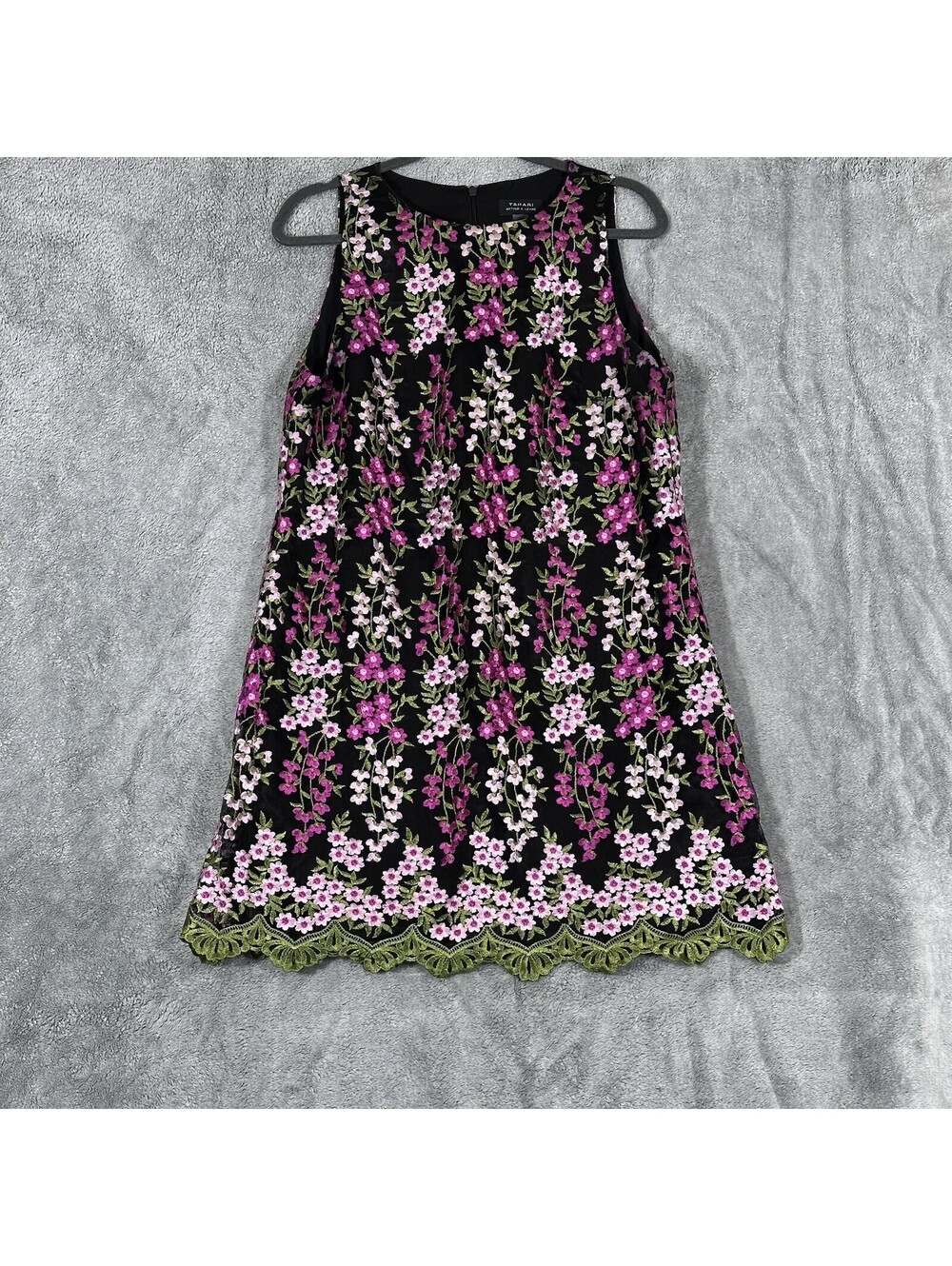 Tahari Women’s Size 8 Floral Lace Embroidered Sleeveless Scalloped Hem Dress